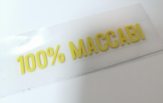 A transferência térmica personalizada roupa do silicone etiqueta 3D moldou o logotipo