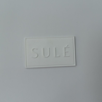 A BV aprovou o silicone 3D gravou o costume costura no crachá do PVC de Logo Patches