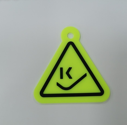 Os crachás de borracha dos remendos do silicone 3D do PVC costuram em lavável personalizado