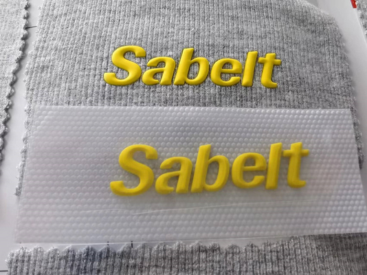 3D que imprime o vestuário da transferência térmica da roupa etiqueta a gravação do silicone