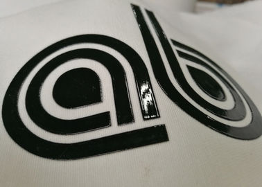 Etiquetas feitas sob encomenda de transferência da imprensa do calor do sillicon do logotipo do tipo 3D da fábrica