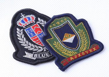 As forças armadas bordadas costume remendam o crachá de tampão da boina, remendos militares frescos do chapéu