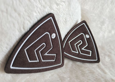 Remendos personalizados do couro gravado da camurça de Brown, logotipo high-density brilhante de Siliver Tpu