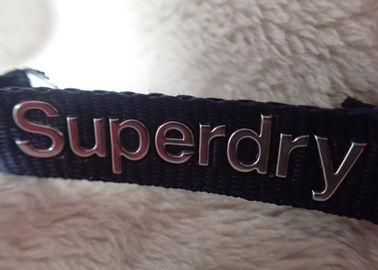 Etiqueta de prata de alta frequência do pescoço da roupa do logotipo de Superdry 3D para revestimentos