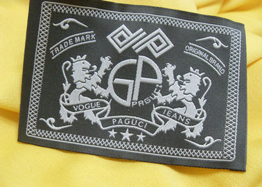 Crachás principais bordados preto do casaco de cabedal da etiqueta do pescoço traseiro para o vestuário