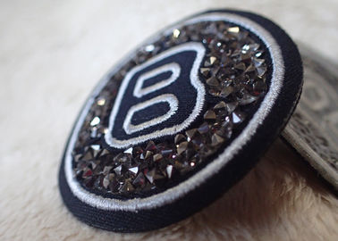 Remendos de imitação feitos a mão do diamante do ferro para a roupa equestre
