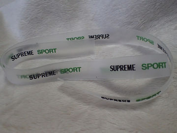 O logotipo feito sob encomenda gravou o remendo de borracha da etiqueta/PVC para o Headwear