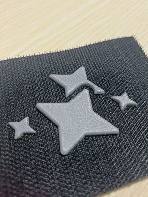 Ferro de fábrica em Custom 3D Tpu Badge Patches TPU em relevo para roupas Etiqueta personalizada