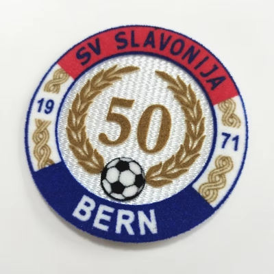 Gráfico de venda a retalho Prensa de calor personalizada Flocking White Label Ironing Vinyl Club Patch bordado