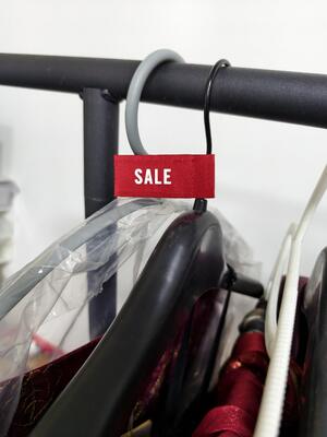 Logotipo de marca personalizado Venda de vestuário Etiqueta Impressão em tela Logotipo tecido para vestuário