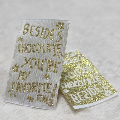 High Custom Clothing Etiquetas tecidas Etiquetas de satinado do fabricante Logotipo da marca Impresso algodão poliéster em relevo Uso de vestuário