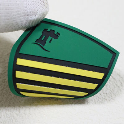 Etiqueta personalizada de silicone serigrafada, à prova d'água, durável, com logotipo, para roupas esportivas e uniformes