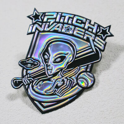 Patch de Voltagem TPU Iridescente Personalizado - Holográfico 3D Alien Logo Badge para Vestuário Esportivo