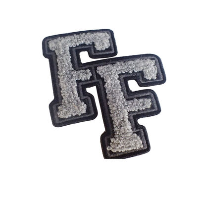 Logotipo de design personalizado para vestuário bordado Patch Badge Patch bordado personalizado