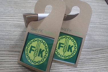 Recyled personalizado imprimiu os acessórios de papel da etiqueta/fato do cair
