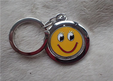 Presentes relativos à promoção personalizados da cor porta-chaves de prata com a cara amarela de sorriso Rotatable