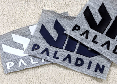 Etiqueta do silicone da transferência térmica, remendo de borracha gravado do PVC do logotipo para vestuários