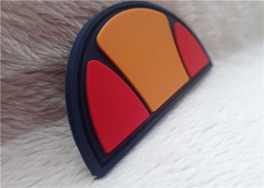 Remendos de borracha do logotipo do semicírculo múltiplo da cor para a decoração do saco