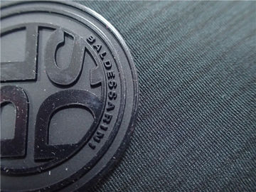 Remendos de borracha feitos sob encomenda do logotipo/crachá redondo do silicone para o vestuário ou os sacos