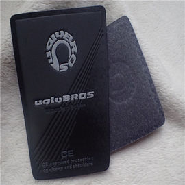 Remendos feitos sob encomenda da roupa do couro do plutônio, linha branca remendos grandes poloneses maçantes do logotipo de Debossed para a roupa