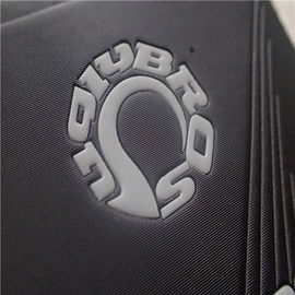 Remendos feitos sob encomenda da roupa do couro do plutônio, linha branca remendos grandes poloneses maçantes do logotipo de Debossed para a roupa