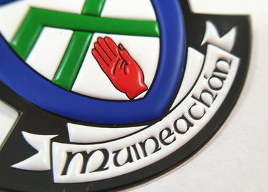 A transferência térmica feita sob encomenda lavável dos remendos da roupa etiqueta autoadesivo