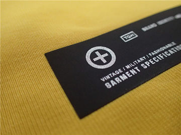logotipo reflexivo de prata impresso etiquetas da roupa da transferência térmica da espessura de 0.5mm em TPU macio