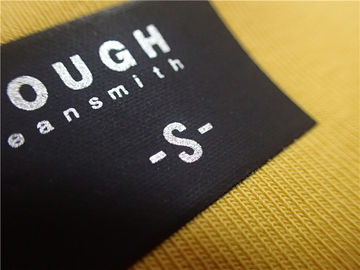 logotipo reflexivo de prata impresso etiquetas da roupa da transferência térmica da espessura de 0.5mm em TPU macio