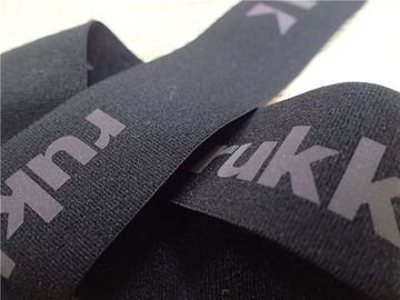 Logotipo da transferência térmica no Webbing elástico do poliéster/faixa elástica da roupa