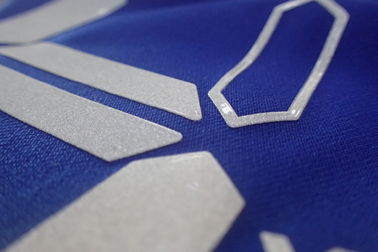 Etiqueta reflexiva da transferência térmica da impressão da tela para uniformes do futebol