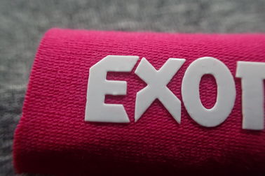 Etiquetas lustrosas da roupa da transferência térmica do silicone 6kg