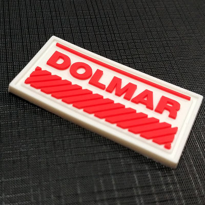 O Hangtag feito sob encomenda de Sweatsuit etiqueta o Pvc da bandeira 3D do crachá remenda para a roupa