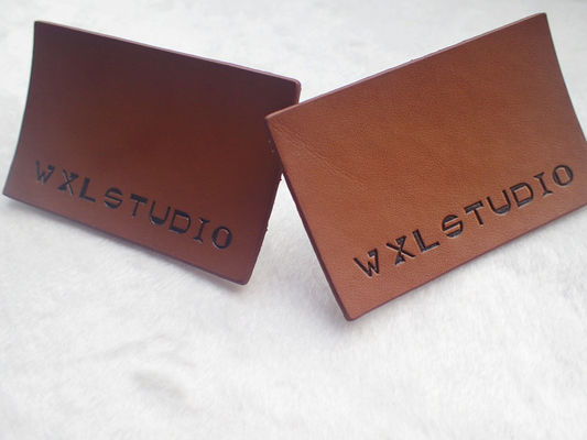 Preto personalizado Logo Leather Label de Logo Garment Leather Patch Embossed