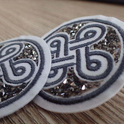 Projeto de imitação da forma de Diamond Custom Embroidered Patches With