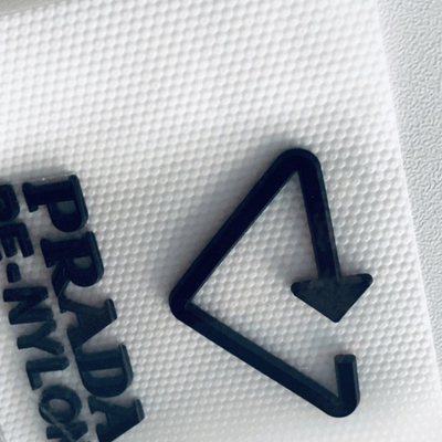 cor amigável de Pantone da etiqueta da transferência térmica do silicone de Eco do efeito 3D para o vestuário