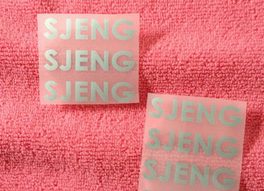etiquetas da roupa da transferência térmica do silicone da espessura 3D de 1mm para Sportwear