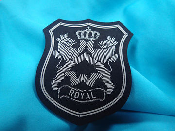 As etiquetas da roupa do Sportswear com o 3D imprimindo feito sob encomenda levantaram o efeito de Matt do logotipo