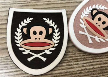Remendo de borracha personalizado profissional do logotipo de Microfiber para a roupa e os sacos etc.