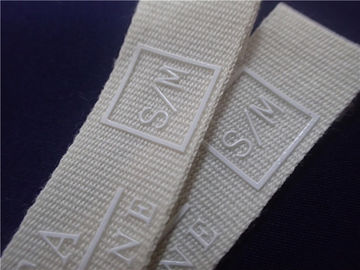 Etiquetas impressas branco da tela com logotipo do silicone para remendos da roupa dos esportes