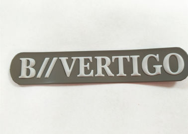 O logotipo personalizado remenda 3D que o PVC plástico macio gravou o remendo da borracha de silicone