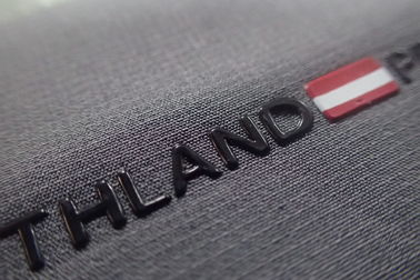 etiquetas da roupa da transferência térmica de 3D TPU para o Sportswear do polo do GV BV do Sportswear do polo